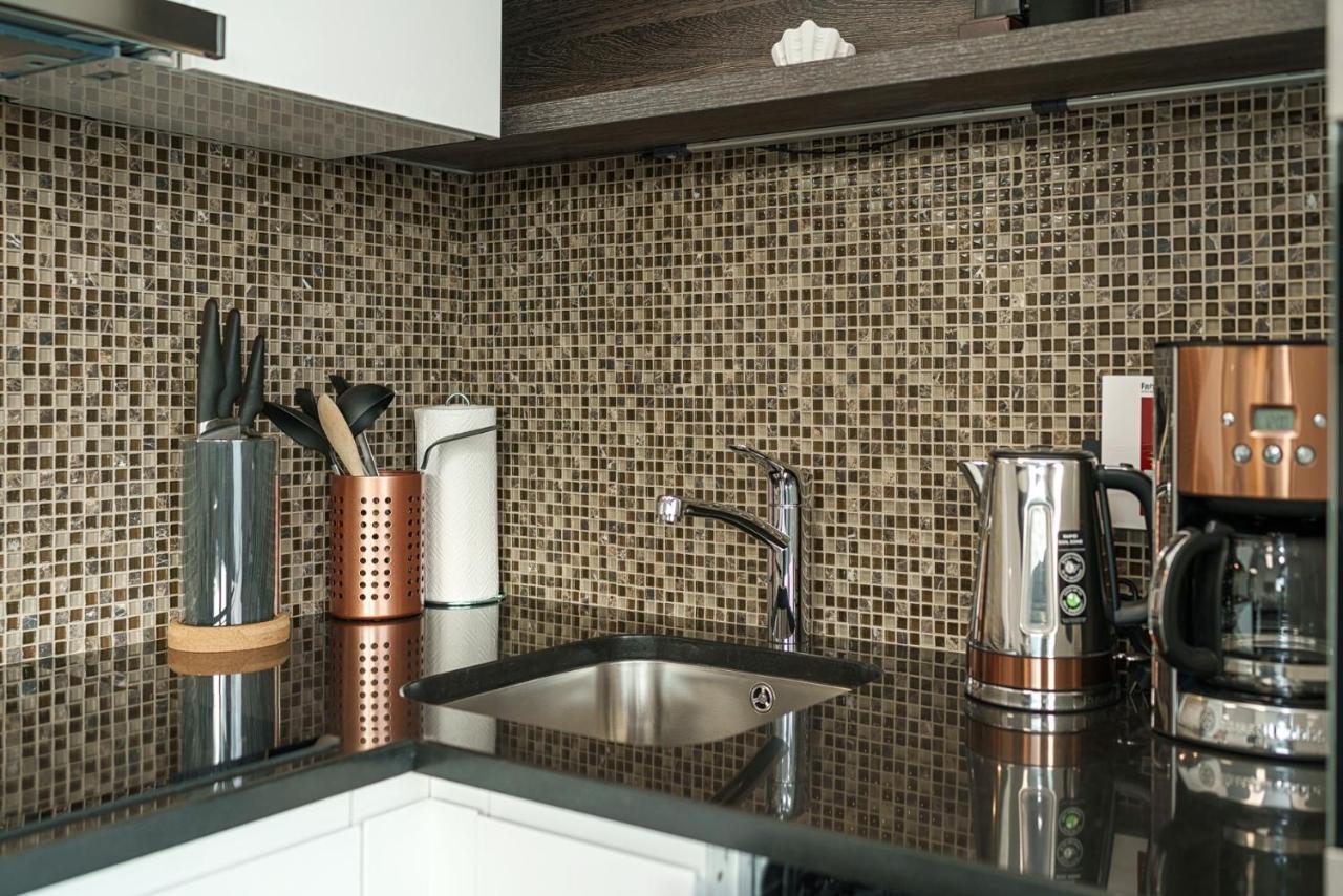 Tribalj Alexandra Apartments מראה חיצוני תמונה
