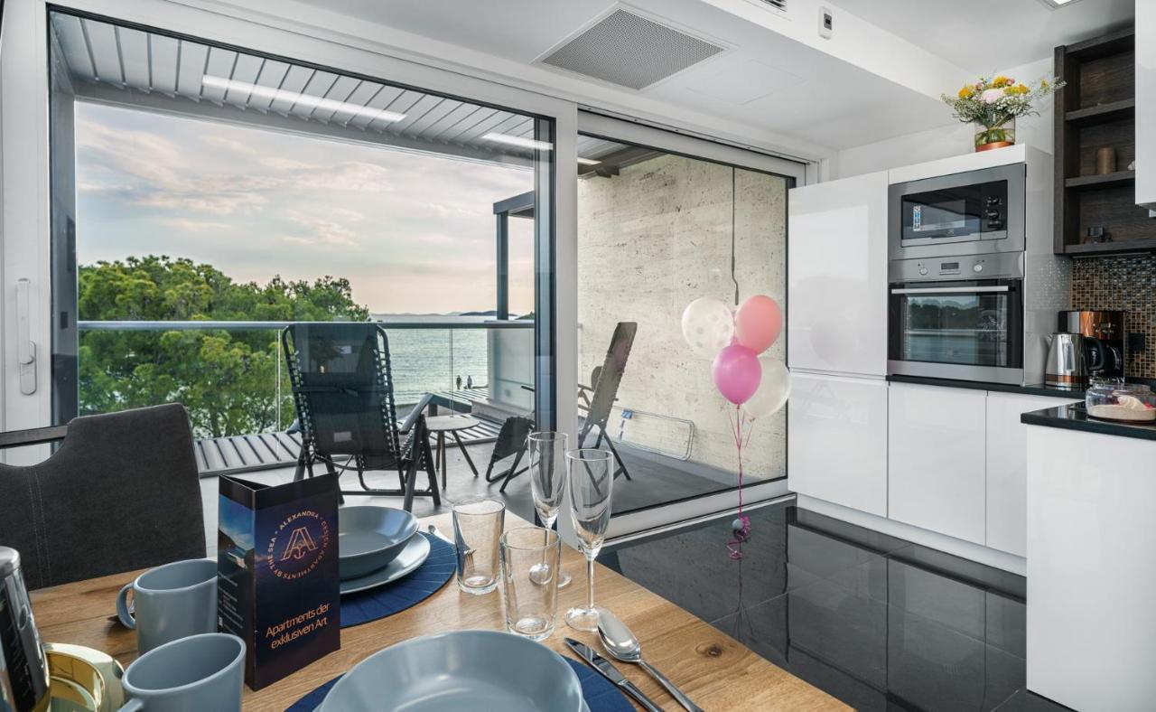 Tribalj Alexandra Apartments מראה חיצוני תמונה