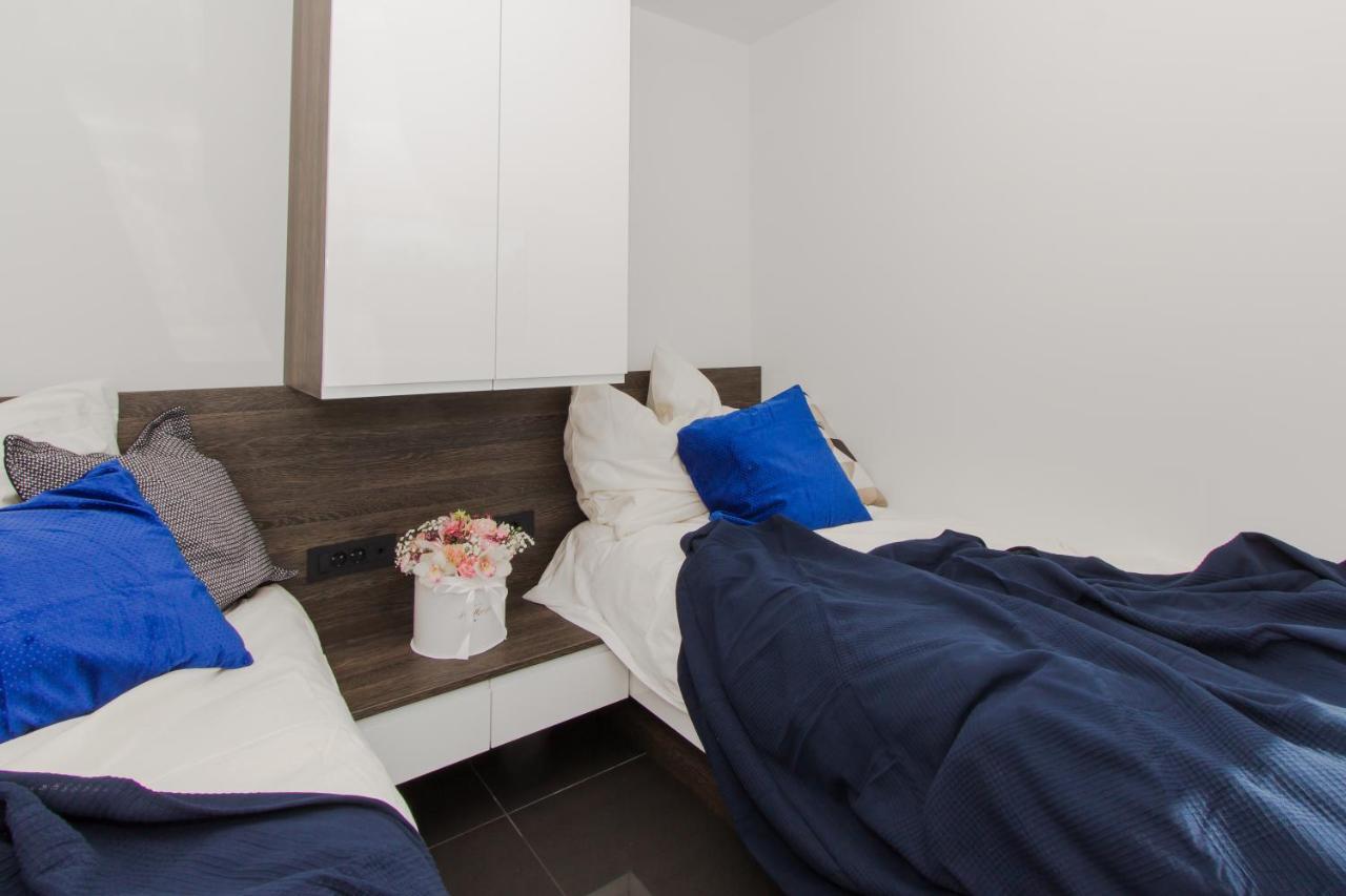 Tribalj Alexandra Apartments מראה חיצוני תמונה